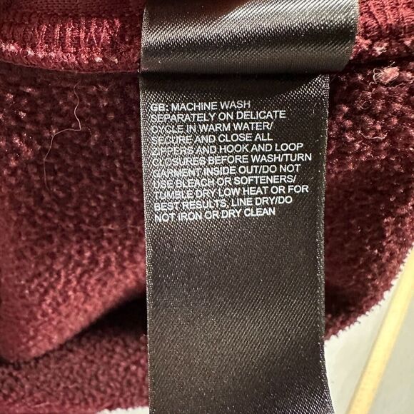 The North Face Fleece Jacket Womens Medium Red Full‎ Zip Ribbed Sleeves - Picture 10 of 10